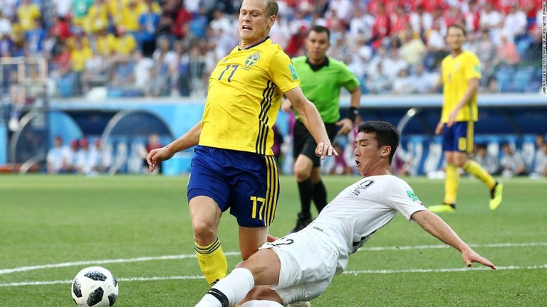 スウェーデンが１－０で韓国に勝利した