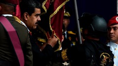 大統領演説中の爆発、暗殺未遂容疑で６人を拘束　ベネズエラ