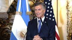 通貨暴落のアルゼンチンが緊縮策　省庁半減、輸出に課税
