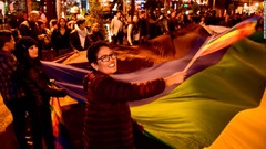 エクアドル、同性婚を合法化へ　裁判所が現行法に違憲判決