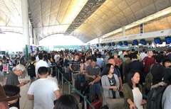 香港でスト開始、航空便１００便以上に影響