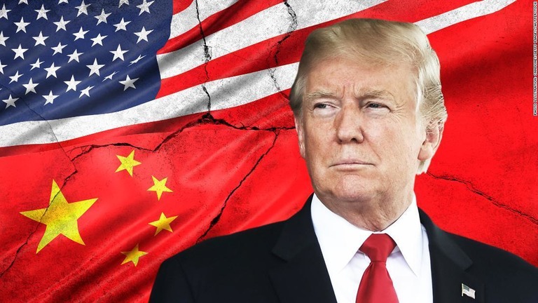 米財務省が中国に対する為替操作国の認定を解除した/Photo Illustration: CNNMoney/Getty Images/Shutterstock