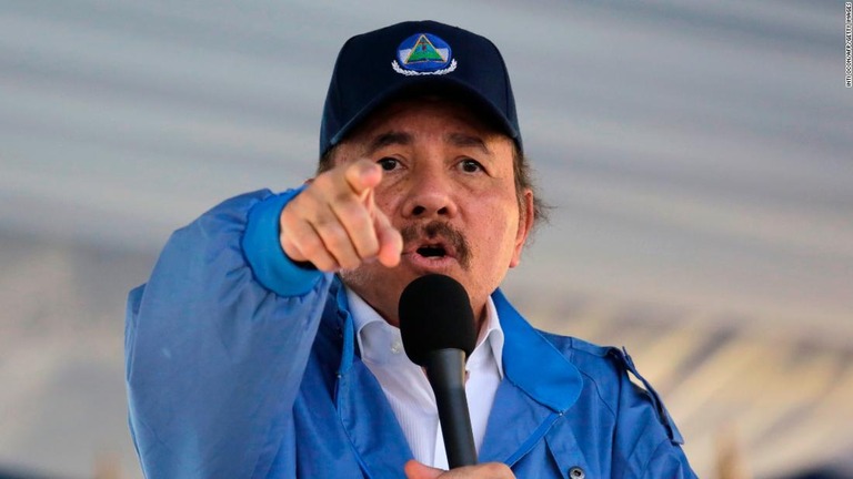 ４０日以上公の場に姿を見せていない中米ニカラグアのオルテガ大統領/Inti Ocon/AFP/Getty Images