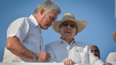 カストロ時代に幕、党トップにディアスカネル氏を選出　キューバ