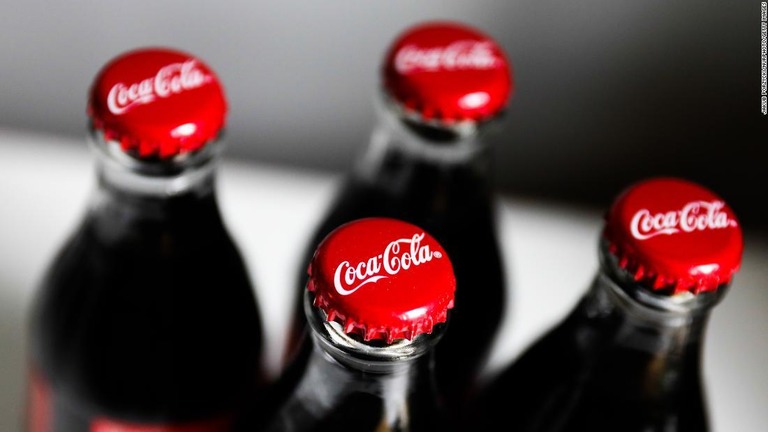 米コカ・コーラが打ち出したキャンペーンの制限に問題があると話題になっている/Jakub Porzycki/NurPhoto/Getty Images