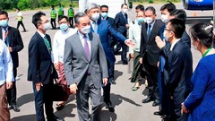 中国外相がミャンマー訪問、対立勢力との対話促す