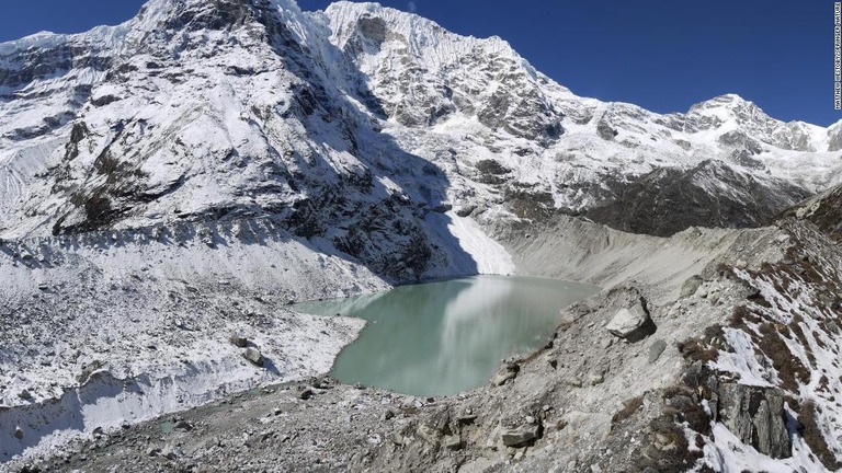 １９８５年に決壊し下流部に被害をもたらしたネパールの氷河湖/Matthew Westoby/Springer Nature