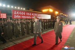 ロシアのショイグ国防相、北朝鮮国防相と会談　協力強化を表明