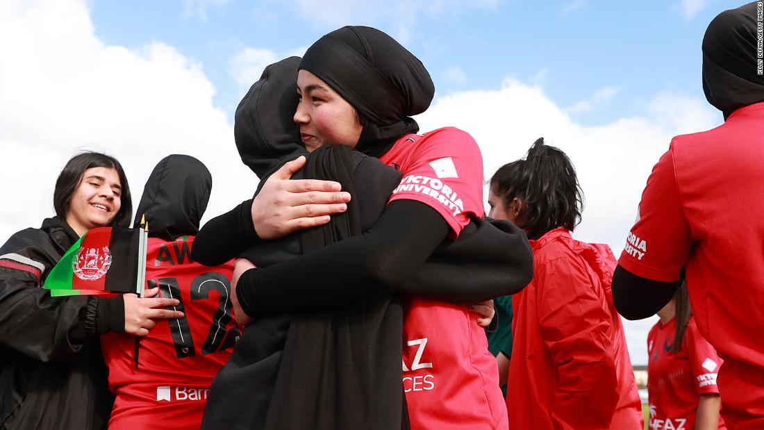 ７月、難民を対象にした大会「ホープカップ」に参加したアフガニスタン女子代表/Kelly Defina/Getty Images