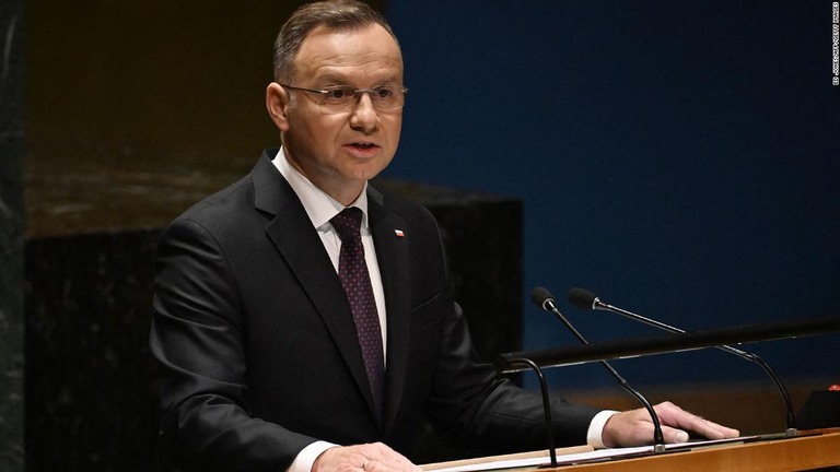 国連本部で演説するポーランドのドゥダ大統領/Ed Jones/AFP/Getty Images