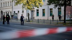 ベルリンのシナゴーグに向けて火炎瓶、３０歳男を逮捕